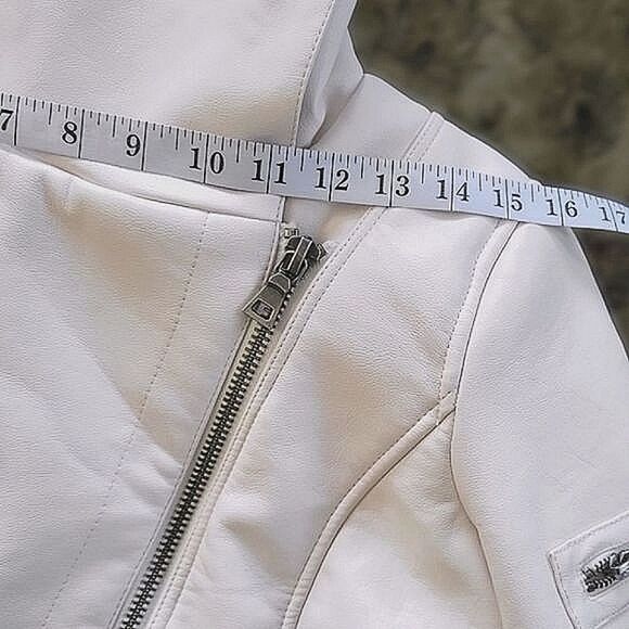 Guess ivory faux leather shearling moto jacket size S - Picture 7 of 14